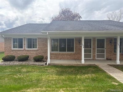 /international/us/1054-normandy-terrace-flint-twp-mi-110107833657/