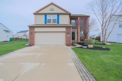 /international/us/17889-troon-trail-macomb-twp-mi-110107383503/