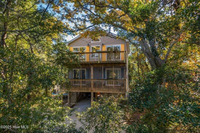 /international/us/106-william-tryon-court-kill-devil-hills-nc-110106974280/