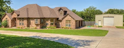 /international/us/825-liveoak-lane-blanchard-ok-110100314721/