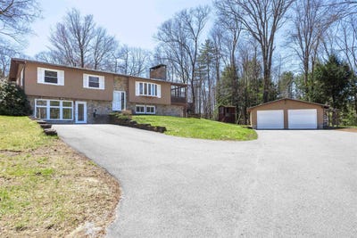 /international/us/264-ceda-road-charlestown-nh-110107587067/