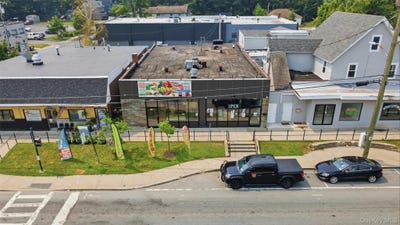 /international/us/493-broadway-monticello-ny-110109600580/