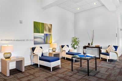/international/us/5300-nw-87th-ave-doral-fl-110098826052/