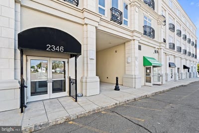 /international/us/2346-route-33-robbinsville-nj-110108490073/