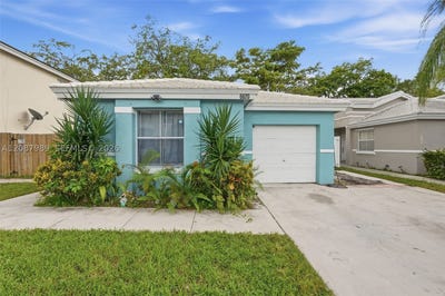 /international/us/6620-fern-st-margate-fl-110110141998/