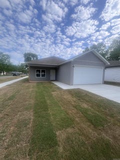 /international/us/508-sw-fourth-bryant-ar-110107002778/