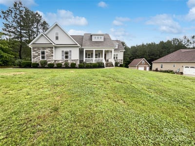 /international/us/263-lauren-pines-drive-york-sc-110099830959/
