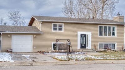 /international/us/1308-oshannon-dr-gillette-wy-110104871637/