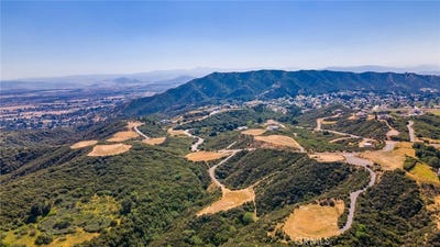 /international/us/39534-eastview-court-yucaipa-ca-110107761688/