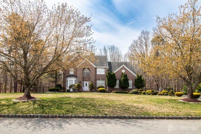/international/us/845-woodbury-drive-jackson-nj-110108150770/