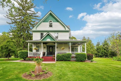 /international/us/10763-n-cedarburg-rd-mequon-wi-110108353872/