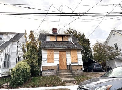 /international/us/111-32-170th-street-jamaica-ny-110104537386/