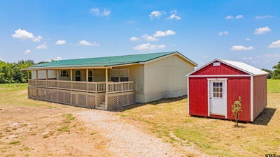 /international/us/95-county-road-3565-dike-tx-110100836367/