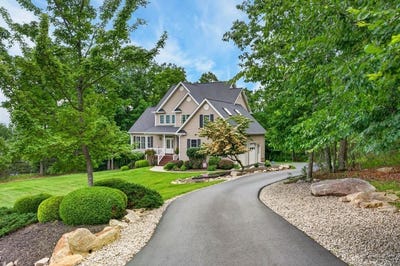 /international/us/3611-isabel-court-blacksburg-va-110108536058/