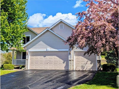 /international/us/49-windsor-wood-path-hudson-wi-110107208722/