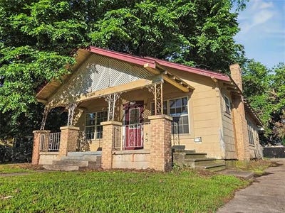 /international/us/1323-locust-street-muskogee-ok-110108467261/