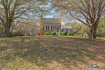 /international/us/6353-godwin-boulevard-suffolk-va-110107277669/