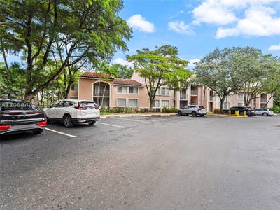 /international/us/12106-saint-andrews-pl-miramar-fl-110109765855/