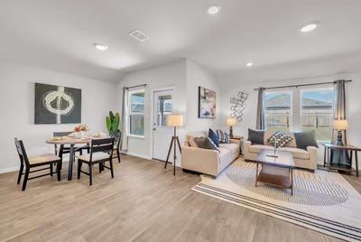 /international/us/13804-bothwell-pl-manor-tx-110104628236/