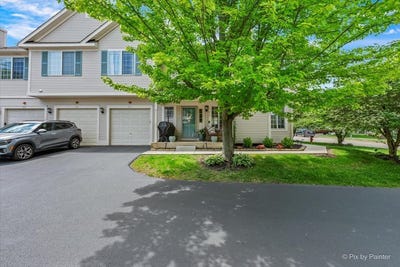 /international/us/535-fox-ridge-drive-fox-lake-il-110108340859/