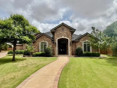 /international/us/209-s-garland-street-plainview-tx-110108304968/