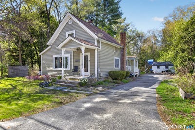 /international/us/6-north-road-foster-ri-110107778757/
