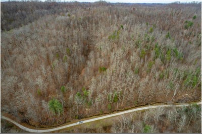 /international/us/9999-stable-branch-road-salyersville-ky-110104409175/