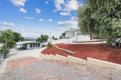 /international/us/32857-valley-view-avenue-lake-elsinore-ca-110084389305/