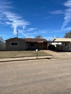 /international/us/605-nw-6th-street-dimmitt-tx-110097708737/