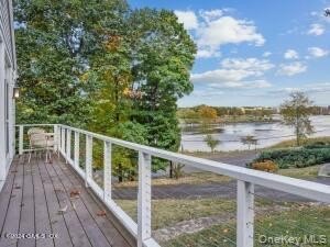 /international/us/201-shore-road-greenwich-ct-110102943517/