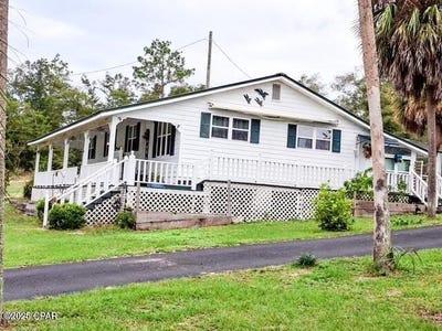/international/us/2686-mona-lane-alford-fl-110096119811/