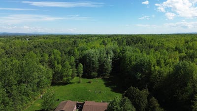 /international/us/83-hyde-road-grand-isle-vt-110106320223/
