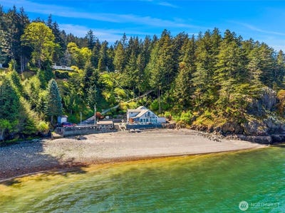 /international/us/1442-seacrest-drive-lummi-island-wa-110107747344/