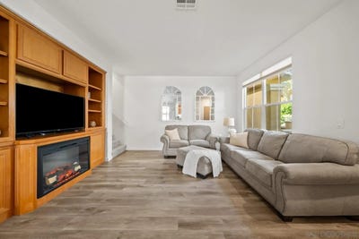 /international/us/1600-avery-road-san-marcos-ca-110108549650/