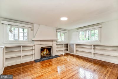 /international/us/6-balwyn-place-bala-cynwyd-pa-110099633907/