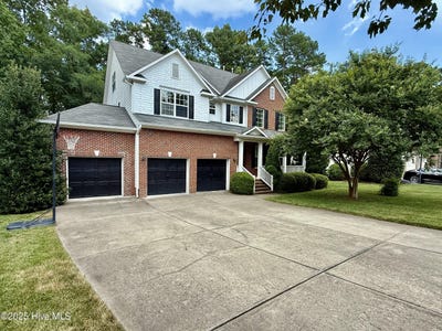/international/us/410-harkness-circle-durham-nc-110103472365/