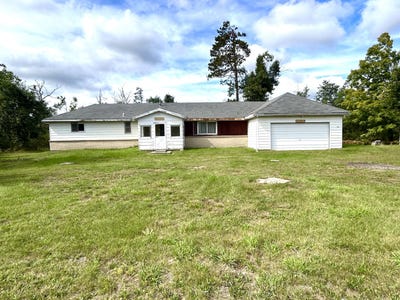/international/us/4360-buttles-road-lewiston-mi-110119948608/