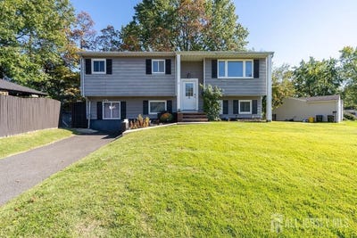 /international/us/5-stanley-road-east-brunswick-nj-110120689465/