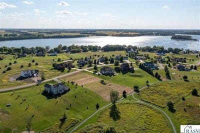 /international/us/46346-cape-trail-cleveland-mn-110108269880/