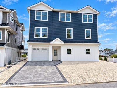 /international/us/45-frank-drive-manahawkin-nj-110120149814/