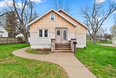 /international/us/90-rippon-avenue-hillsdale-mi-110107501470/