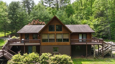 /international/us/178-trails-end-ln-warm-springs-va-110099444618/