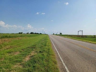 /international/us/0000-fm-1530-pecan-gap-tx-110099182664/