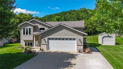 /international/us/1057-john-and-mary-drive-se-chatfield-mn-110100569079/