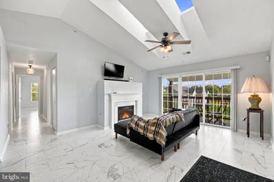 /international/us/136-9-brookland-court-winchester-va-110119993064/