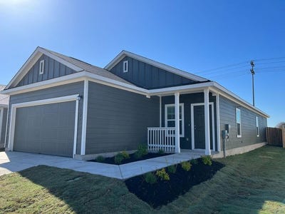 /international/us/1127-catfish-ln-bastrop-tx-110107960158/