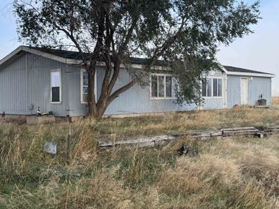 /international/us/6878-s-25th-e-idaho-falls-id-110120563482/