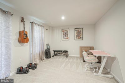 /international/us/106-meridian-lane-sewell-nj-110101503671/