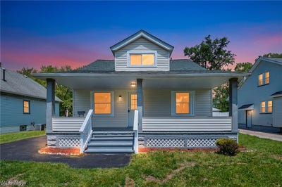 /international/us/15809-raymond-street-maple-heights-oh-110108174337/
