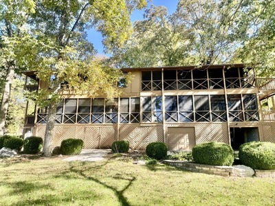 /international/us/25-4-woodson-bend-resort-bronston-ky-110102978466/